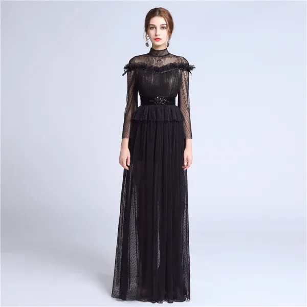 Eleganckie Czarne Koronkowe Sukienki Wieczorowe 2018 Princessa Wysokiej Szyi Długie Rękawy Frezowanie Szarfa Długie Plisowane Sukienki Wizytowe