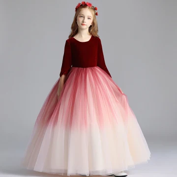 Fine Burgunder Gradient Farge Suede Blomsterpikekjoler 2019 Prinsesse Scoop Halsen 3 4 Ermer Lange Buste Kjoler Til Bryllup