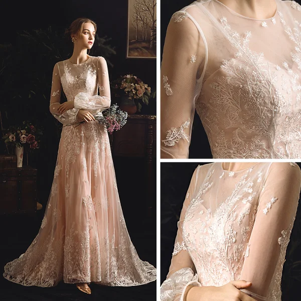 Meilleur Champagne Transparentes Jardin / Extérieur Robe De Mariée 2019 Gaine / Ajustement Encolure Dégagée Gonflée Manches Longues Appliques En Dentelle Train De Balayage Volants
