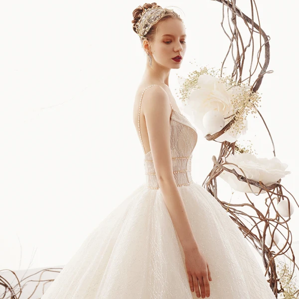 Bling Bling Champagne Wedding Dresses 2019 A-Line / Princess Spaghetti Straps Sleeveless Backless Beading Glitter Tulle Court Train Ruffle