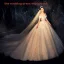 Luxe Scintillantes Ivoire Robe De Mariée 2019 Robe Boule De l'épaule Manches Courtes Dos Nu Glitter Paillettes Cathedral Train Volants