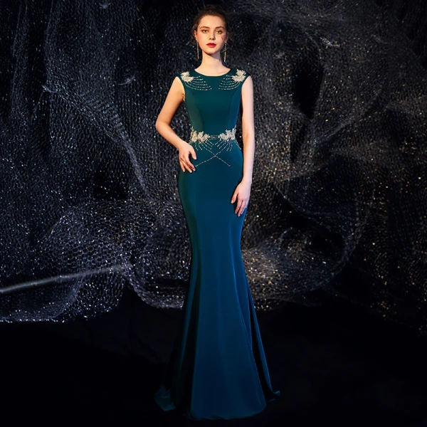 Élégant Bleu D'encre Robe De Soirée 2019 Trompette / Sirène Encolure Dégagée Sans Manches Perlage Longue Volants Robe De Ceremonie