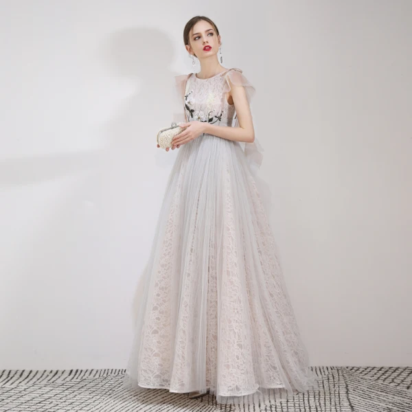 Best Grey Lace Evening Dresses  2019 A-Line / Princess Scoop Neck Sleeveless Appliques Lace Floor-Length / Long Ruffle Backless Formal Dresses