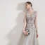 Illusion Gris Organza Robe De Soirée 2019 Princesse Transparentes Col v profond Sans Manches Appliques En Dentelle Faux Diamant Plumes Longue Volants Dos Nu Robe De Ceremonie