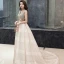 Élégant Champagne Robe De Bal 2019 Empire V-Cou Sans Manches Ceinture Appliques En Dentelle Train De Balayage Volants Dos Nu Robe De Ceremonie