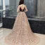 Sexy Marron Daim Robe De Soirée 2019 Princesse Transparentes Col v profond Sans Manches Rayé Tulle Ceinture Tribunal Train Volants Dos Nu Robe De Ceremonie