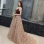 Sexy Marron Daim Robe De Soirée 2019 Princesse Transparentes Col v profond Sans Manches Rayé Tulle Ceinture Tribunal Train Volants Dos Nu Robe De Ceremonie
