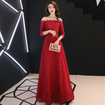 Abordable Bordeaux Dentelle Robe De Soirée 2019 Princesse De L Épaule 3 4 Manches Appliques En Dentelle Faux Diamant Longue Dos Nu Robe De Ceremonie