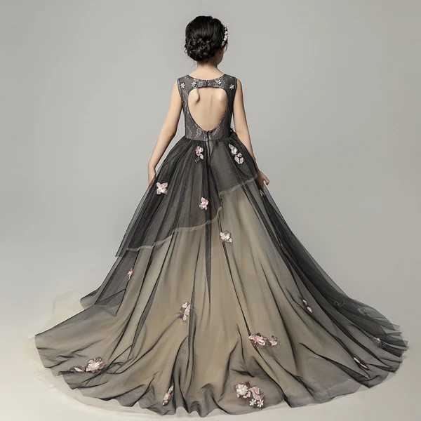 Elegant Black Flower Girl Dresses 2019 A-Line / Princess Scoop Neck Sleeveless Appliques Lace Pearl Court Train Ruffle Backless Wedding Party Dresses