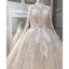 Vintage / Originale Champagne Transparentes Robe De Mariée 2019 Princesse Col Haut Manches Longues Dos Nu Appliques En Dentelle Perlage Longue Volants