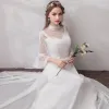 Modest / Simple Ivory Chiffon Beach Wedding Dresses 2019 A-Line / Princess See-through High Neck Bell sleeves Spotted Tulle Floor-Length / Long
