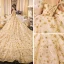 Luxus / Herrlich Gold Brautkleider / Hochzeitskleider 2019 A Linie Off Shoulder Kurze Ärmel Rückenfreies Glanz Pailletten Star Kathedrale Schleppe Rüschen