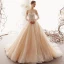 Elegant Champagne Blonder Brudekjoler 2019 Prinsesse Kjæreste Avtakbar Bell ermer Ryggløse Beading Perle Cathedral Train Buste