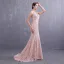 Meilleur Perle Rose Transparentes Robe De Soirée 2019 Trompette / Sirène Col v profond Sans Manches Ceinture Appliques En Dentelle Perle Train De Balayage Volants Robe De Ceremonie