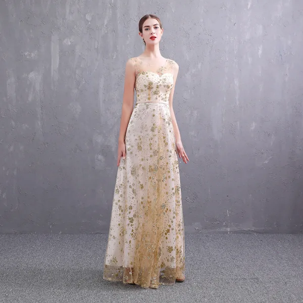 Abordable Doré Transparentes Robe De Soirée 2019 Princesse Encolure Dégagée Sans Manches Ceinture Glitter Paillettes Longue Volants Dos Nu Robe De Ceremonie