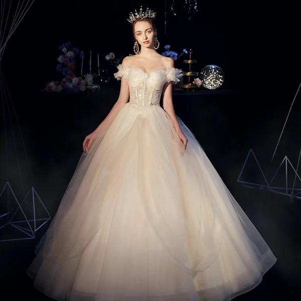 Best Champagne Organza Outdoor / Garden Wedding Dresses 2019 A-Line / Princess Off-The-Shoulder Short Sleeve Backless Sequins Beading Floor-Length / Long Ruffle