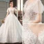 Illusion Ivoire Robe De Mariée 2019 Princesse V-Cou Manches Courtes Dos Nu Appliques En Dentelle Perlage Chapel Train Volants