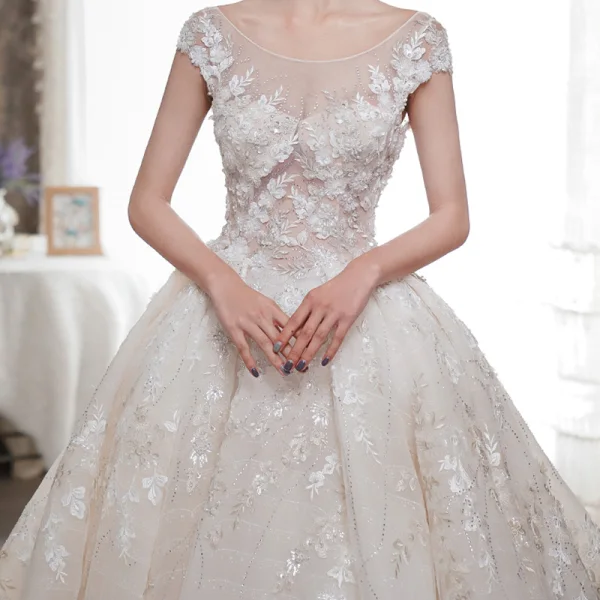 Illusion Champagne Transparentes Robe De Mariée 2019 Princesse Encolure Dégagée Mancherons Dos Nu Appliques En Dentelle Faux Diamant Perlage Glitter Tulle Cathedral Train Volants