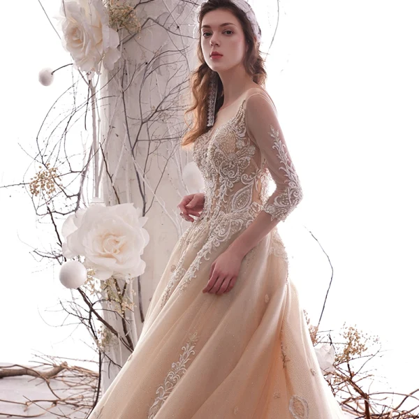 Luxe Champagne Transparentes Robe De Mariée 2019 Princesse Encolure Carrée 3/4 Manches Dos Nu Glitter Tulle Appliques En Dentelle Perlage Cathedral Train Volants