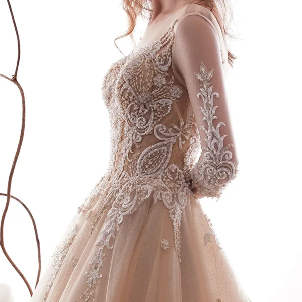 Luxe Champagne Transparentes Robe De Mariée 2019 Princesse Encolure Carrée 3/4 Manches Dos Nu Glitter Tulle Appliques En Dentelle Perlage Cathedral Train Volants