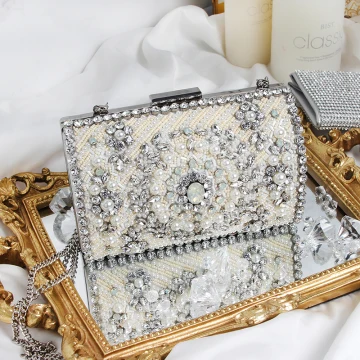 Lyx Silver Pärla Rhinestone Lackläder Kuvertväska 2019