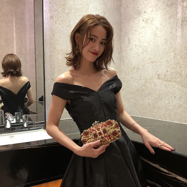 Chic / Beautiful Red Rhinestone Gold Patent Leather Clutch Bags 2019
