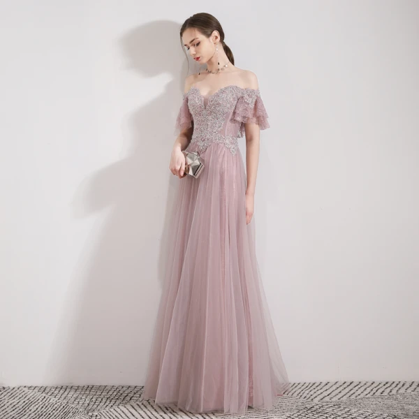 Edles Rosa Abendkleider 2019 A Linie Off Shoulder Kurze Ärmel Perlenstickerei Strass Lange Rüschen Rückenfreies Festliche Kleider