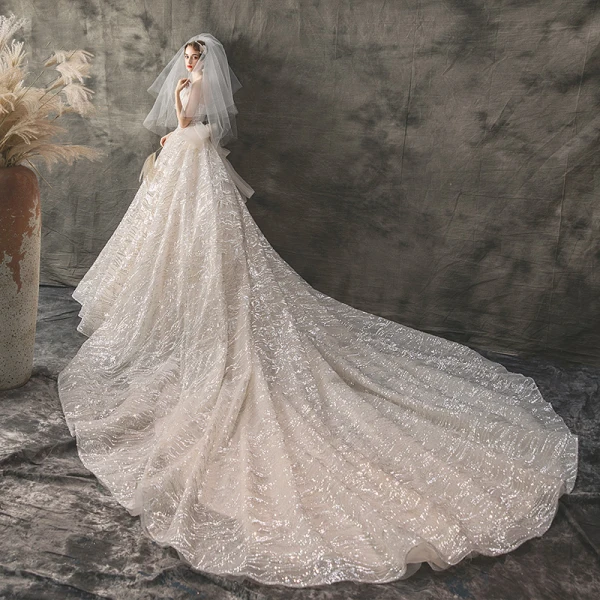 Sparkly Champagne Brudekjoler 2019 Prinsesse Kjæreste Uten Ermer Ryggløse Beading Perle Glitter Paljetter Cathedral Train Buste