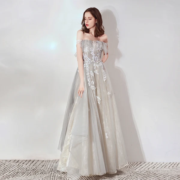 Elegant Grey Lace Evening Dresses 2019 A-Line / Princess Off-The-Shoulder Short Sleeve Appliques Lace Floor-Length / Long Ruffle Backless Formal Dresses