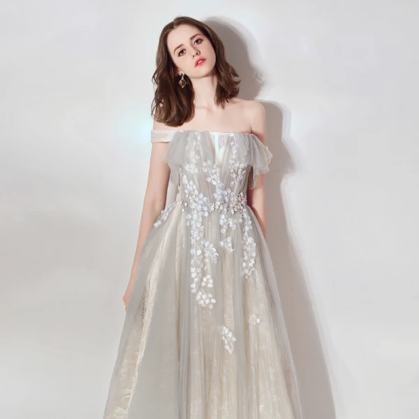 Elegant Grey Lace Evening Dresses 2019 A-Line / Princess Off-The-Shoulder Short Sleeve Appliques Lace Floor-Length / Long Ruffle Backless Formal Dresses