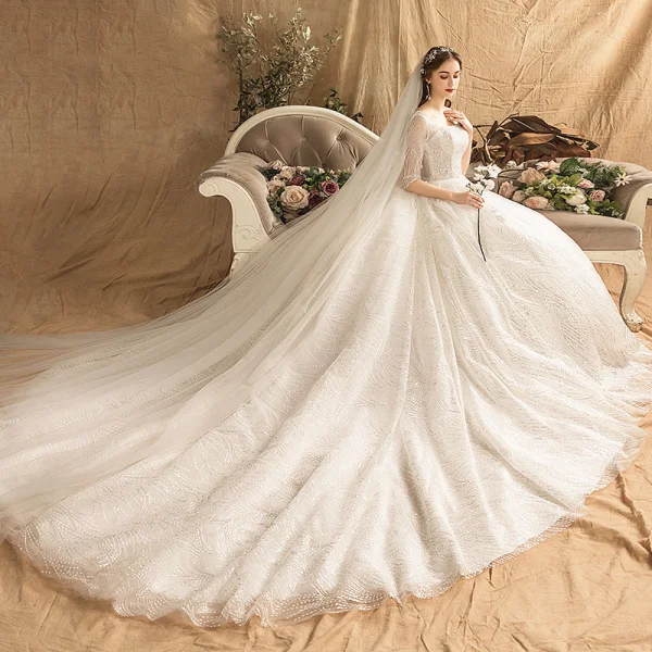 Schöne Ivory / Creme Brautkleider / Hochzeitskleider 2019 A Linie Eckiger Ausschnitt 1/2 Ärmel Rückenfreies Perlenstickerei Glanz Pailletten Kapelle-Schleppe Rüschen