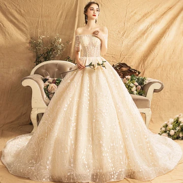 Élégant Champagne Robe De Mariée 2019 Princesse De L 039 Épaule Manches Courtes Dos Nu Perlage Gland Glitter Paillettes Chapel Train Volants