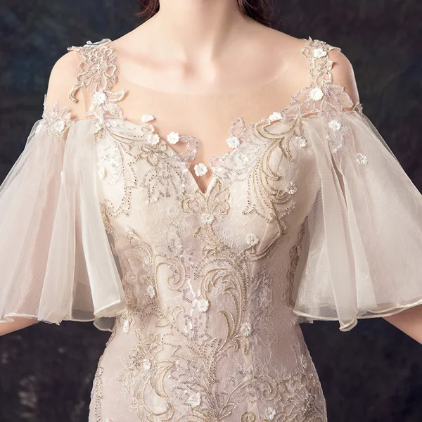 Elegante Champagner Durchsichtige Brautkleider / Hochzeitskleider 2019 Meerjungfrau Eckiger Ausschnitt Glockenhülsen Rückenfreies Applikationen Spitze Blumen Perle Pailletten Perlenstickerei Hof-Schleppe Rüschen