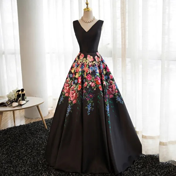 Modern / Fashion Black Flower Prom Dresses 2017 A-Line / Princess V-Neck Sleeveless Printing Satin Sash Floor-Length / Long Backless Formal Dresses