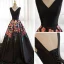 Modern / Fashion Black Flower Prom Dresses 2017 A-Line / Princess V-Neck Sleeveless Printing Satin Sash Floor-Length / Long Backless Formal Dresses
