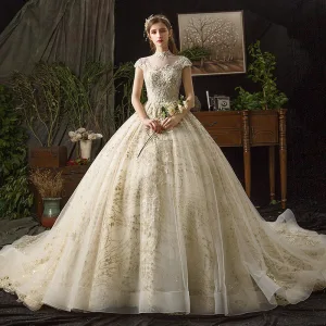 Vintage Originale Champagne Transparentes Robe De Mariée 2019 Robe Boule Col Haut Mancherons Dos Nu Appliques En Dentelle Perlage Faux Diamant Cathedral Train Volants
