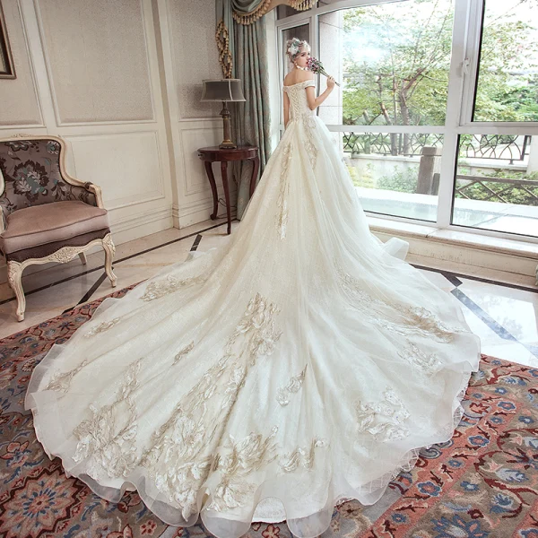 Classy Ivory Wedding Dresses 2019 A-Line / Princess Off-The-Shoulder Short Sleeve Backless Appliques Lace Beading Pearl Rhinestone Chapel Train Ruffle