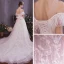 Élégant Champagne Robe De Mariée 2019 Princesse Transparentes Encolure Dégagée Manches Courtes Dos Nu Appliques En Dentelle Plumes Glitter Tulle Tribunal Train Volants