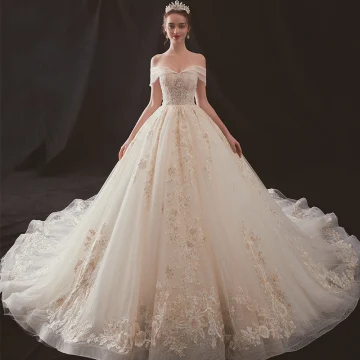 Lyx Champagne Bröllopsklänningar 2019 Prinsessa Av Axeln Korta Ärm Halterneck Appliqués Spets Beading Rhinestone Glittriga Glitter Tyll Cathedral Train Ruffle