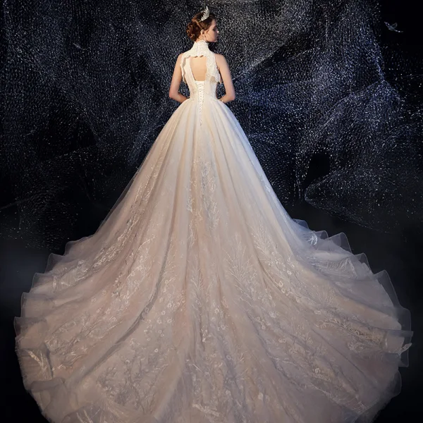Vintage / Retro Ivory Wedding Dresses 2019 A-Line / Princess High Neck Sleeveless Backless Appliques Lace Glitter Tulle Chapel Train