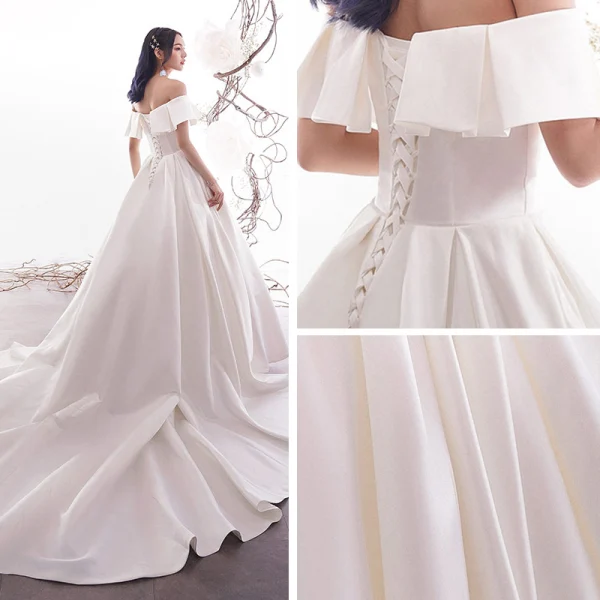Modest / Simple Ivory Satin Wedding Dresses 2019 A-Line / Princess Off-The-Shoulder Short Sleeve Backless Chapel Train Ruffle