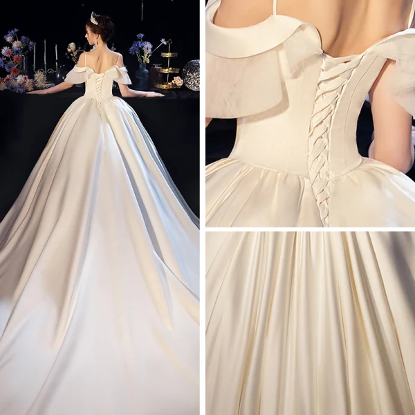 Simple Ivoire Satin Robe De Mariée 2019 Robe Boule De l'épaule Bretelles Spaghetti Manches Courtes Dos Nu Chapel Train Volants