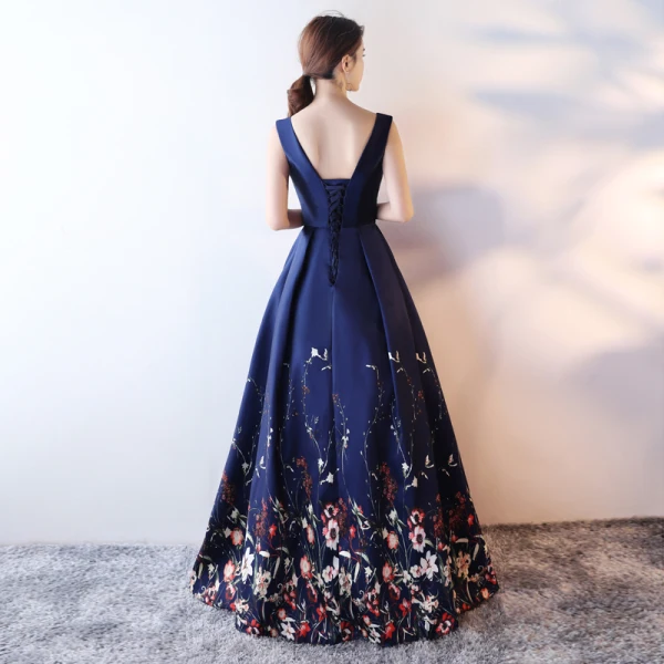 Chic / Beautiful Navy Blue Flower Prom Dresses 2017 A-Line / Princess  V-Neck Sleeveless Printing Satin