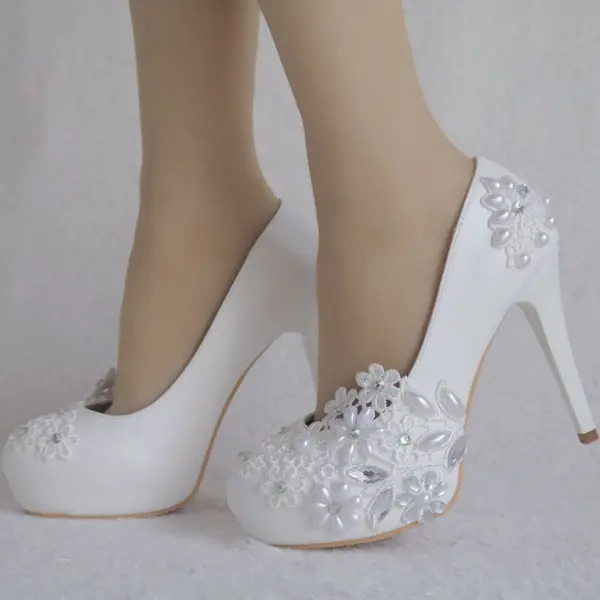 Elegant White Rhinestone Lace Flower Wedding Shoes 2025 14 cm Stiletto Heels Round Toe Wedding Pumps High Heels