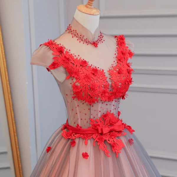 Chic / Belle Rouge Robe De Bal 2017 Robe Boule Col Haut Mancherons Appliques En Dentelle Perlage Cristal Noeud Ceinture Longue Dos Nu Percé Robe De Ceremonie