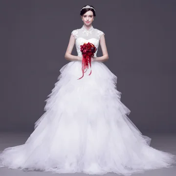 Style Chinois Blanche Percé Robe De Mariée 2017 Robe Boule Col Haut Sans Manches Dos Nu Appliques En Dentelle Faux Diamant Détachable Tribunal Train