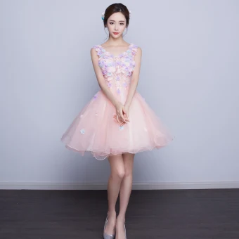 Chic Beautiful Affordable Party Dresses Graduation Dresses 2017 Lace Flower Appliques Backless Pearl V Neck Short Ball Gown