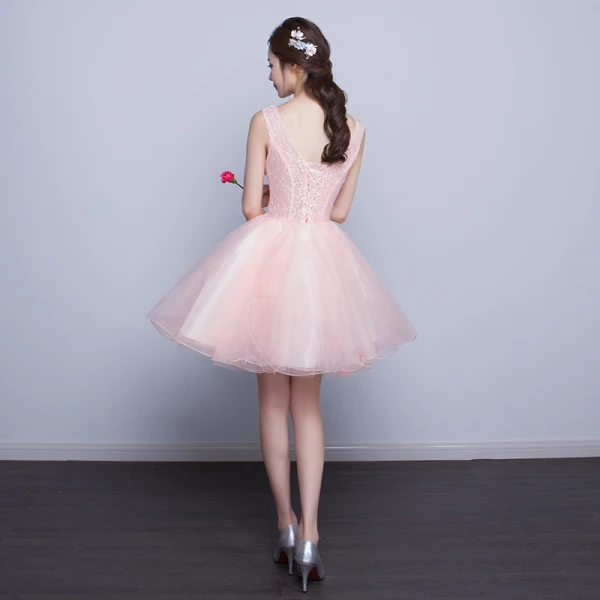 Chic / Beautiful Affordable Party Dresses Graduation Dresses 2017 Lace Flower Appliques Backless Pearl V-Neck Short Ball Gown