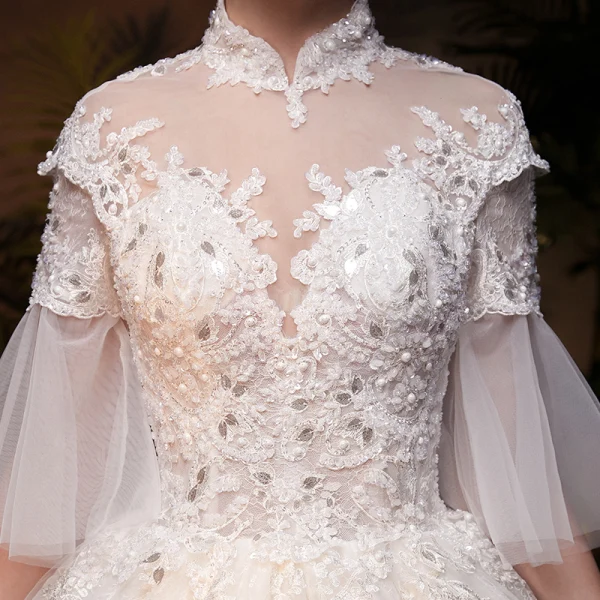 Vintage / Retro Ivory See-through Wedding Dresses 2019 A-Line / Princess High Neck Bell sleeves Backless Appliques Lace Beading Glitter Tulle Chapel Train Ruffle