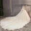 Sjarmerende Champagne Korsett Brudekjoler 2019 Prinsesse Kjæreste Uten Ermer Ryggløse Appliques Blonder Beading Glitter Tyll Cathedral Train